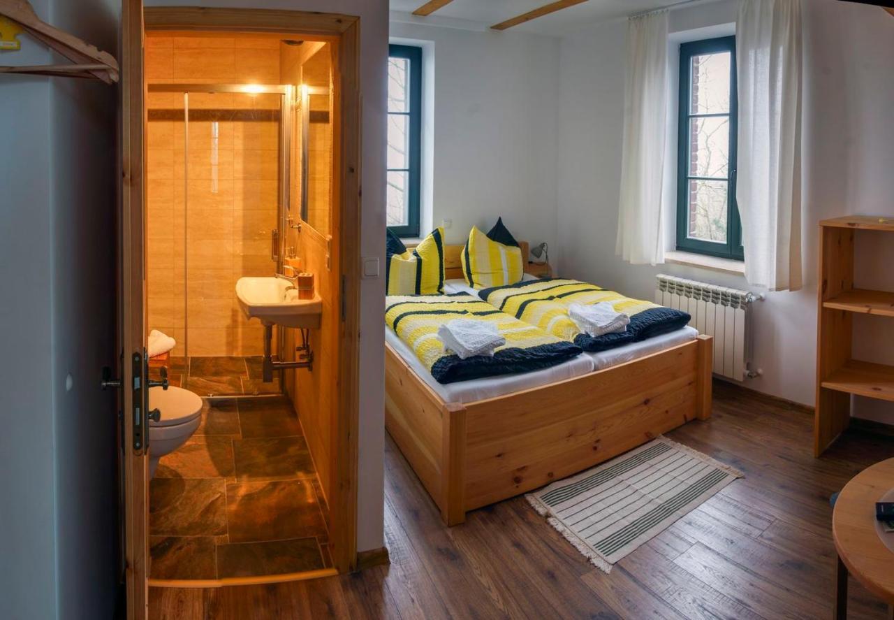 Berghaeusel Hotell Löbau Eksteriør bilde